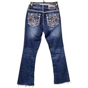 Shyanne Women's Boot Cut Embroidered Star‎ Pocket Denim Jeans Dark Wash Size 26